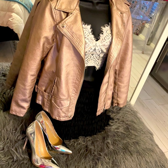 ❤️BARBIE LOOK Metallic Rose Gold Biker Jacket! - Picture 7 of 13